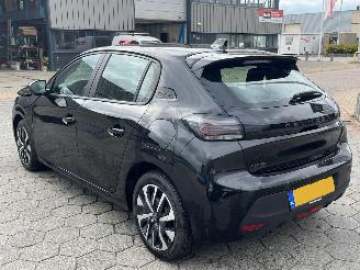 Peugeot 208 1.2 PureTech 75 Style picture 6