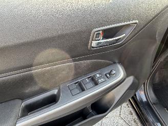 Suzuki Swift 1.2 Style Smart Hybrid picture 10