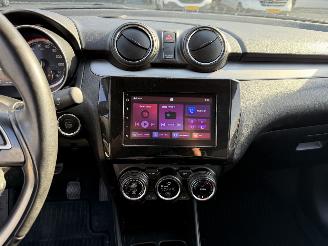 Suzuki Swift 1.2 Style Smart Hybrid picture 15