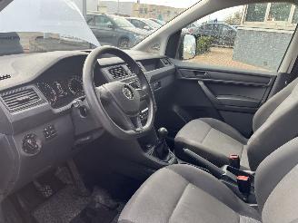 Volkswagen Caddy 1.6 TDI L1H1 Highline picture 13