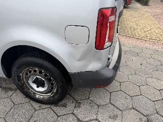 Volkswagen Caddy 1.6 TDI L1H1 Highline picture 4