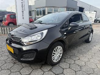 Damaged car Kia Rio 1.2 CVVT Comfort Pack 2012/11