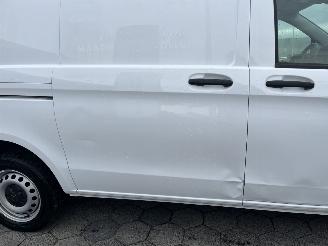 Mercedes Vito 114 CDI Lang picture 14