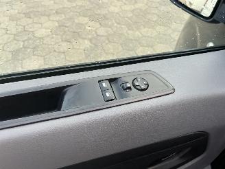 Peugeot Expert 227S 2.0 BlueHDI 150 Premium Pack picture 15