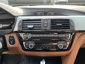 BMW 3-serie 320i High Executive AUTOMAAT picture 16