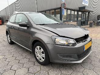 Schadeauto Volkswagen Polo 1.2 Easyline 2012/6