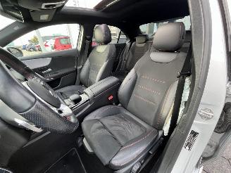 Mercedes A-klasse 180 Business Solution AMG AUTOMAAT PANO picture 18