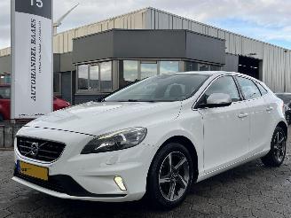 Avarii autoturisme Volvo V-40 2.0 D2 R-Design Business 2015/7