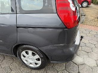 Mazda 5 1.8 Touring picture 8