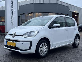 Vaurioauto  passenger cars Volkswagen Up! 1.0 2021/8