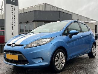 skadebil auto Ford Fiesta 1.25 Trend 2009/1