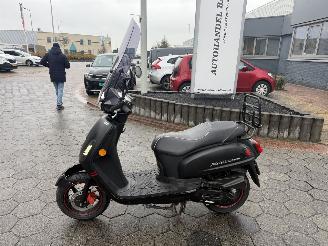 Unfall Kfz Roller Sym Fiddle Snorscooter Fiddle II 2018/8