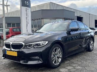 damaged passenger cars BMW 3-serie 330e eDrive Edition 2020/7