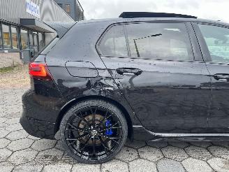 Volkswagen Golf 2.0 TSI R 4Motion 320 PK PANO AUTOMAAT picture 11