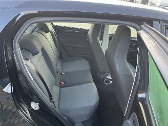 Volkswagen Up! 1.0 move up! BlueMotion picture 12