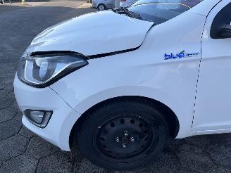 Hyundai I-20 1.2i i-Motion picture 8