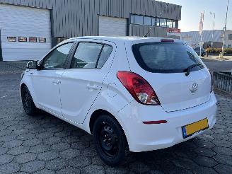 Hyundai I-20 1.2i i-Motion picture 6