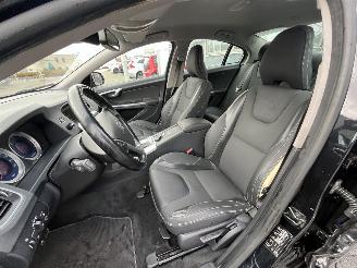 Volvo S-60 2.0 D4 Summum AUTOMAAT picture 15