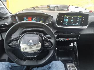 Peugeot e-208 EV Allure Pack 50 kWh picture 16