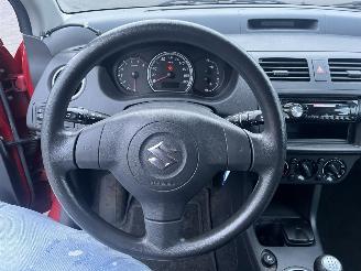 Suzuki Swift 1.3 GLS picture 14