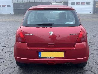 Suzuki Swift 1.3 GLS picture 5