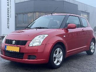 Voiture accidenté Suzuki Swift 1.3 GLS 2007/1