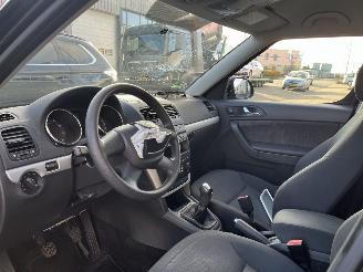 Skoda Yeti 1.2 TSI Tour picture 12