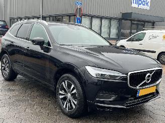 Volvo Xc-60 2.0 B4 Momentum Advantage AUTOMAAT picture 3