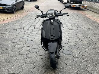 Vespa  Sprint picture 3