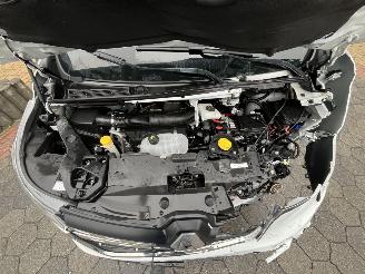 Renault Trafic 2.0 Blue dCi 170 T30 L2H1 Extra AUTOMAAT picture 7