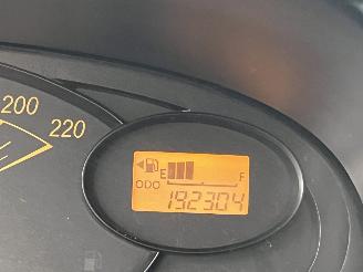 Daihatsu Cuore 1.0 Trend picture 15