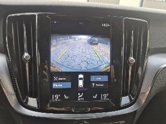 Volvo V-60 2.0 B3 Momentum Advantage picture 14