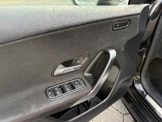 Mercedes A-klasse A-klasse 180 Premium Plus picture 10