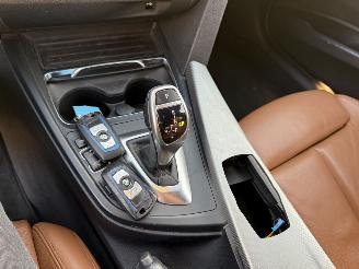 BMW 3-serie 320i High Executive picture 18