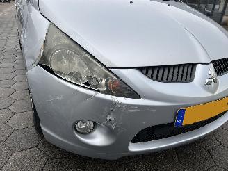 Mitsubishi Grandis 2.4-16V Intense 6p. picture 9