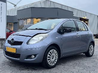 skadebil auto Toyota Yaris 1.3 VVTi Aspiration 2011/5