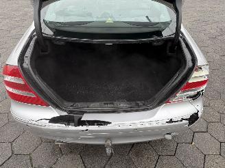 Mercedes CLK Coupé 240 Elegance AUTOM picture 13