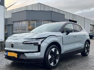 skadebil auto Volvo EX30 Single Motor Plus 51 kWh 2024/4