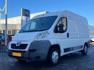 Peugeot Boxer 335 2.2 HDI L2H2 picture 1