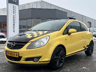 Voiture accidenté Opel Corsa 1.4-16V Color Edition 2010/8