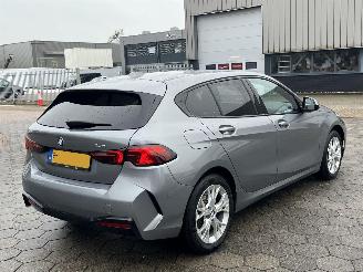 BMW 1-serie 120 picture 4