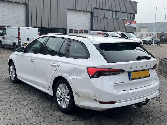Skoda Octavia Combi 1.0 TSI Ambition picture 6