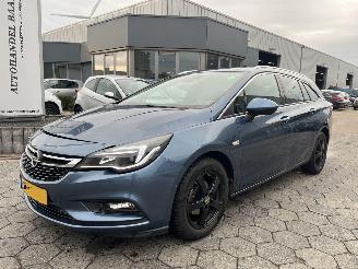  Opel Astra Sports Tourer 1.4 Innovation 2016/6