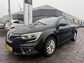 Avarii autoturisme Renault Mégane Estate 1.2 TCe Limited 2018/2