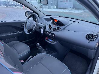 Renault Twingo 1.2 16V Authentique picture 11