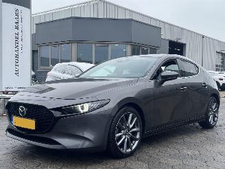 Avarii autoturisme Mazda 3 2.0 e-SkyActiv-G M Hybrid 122 Comfort met Bose 2019/8