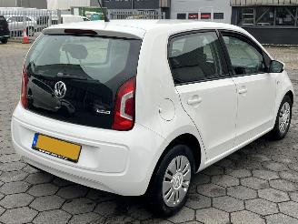 Volkswagen Up! 1.0 move up! BlueMotion picture 4