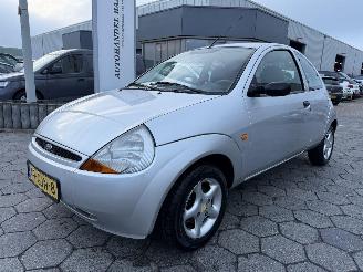 krockskadad bil auto Ford Ka 1.3 Cool & Sound 2008/6