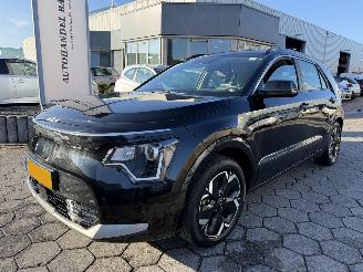Damaged car Kia Niro EV DynamicLine 64.8 kWh 2023/8