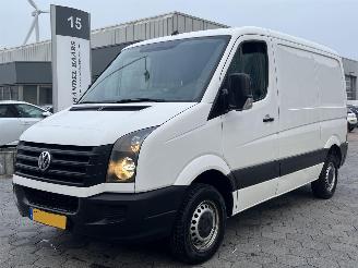 krockskadad bil bedrijf Volkswagen Crafter 30 2.0 TDI L1H1 BM 2015/10